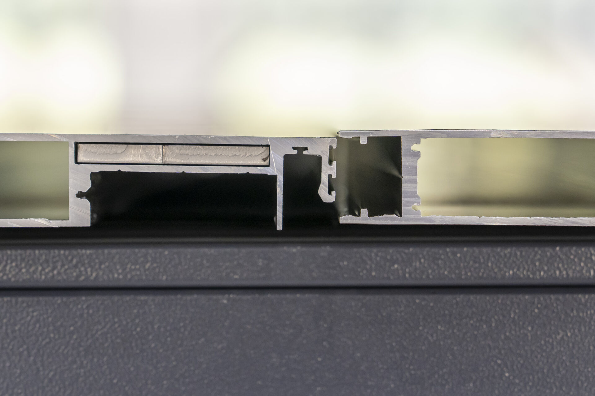 מפעל LYRICAL בפורטוגל